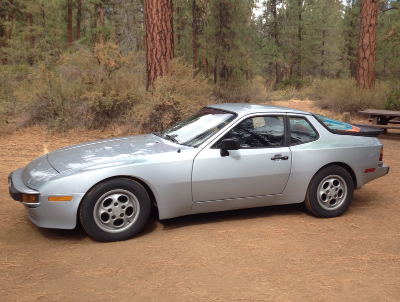 Illustration for article titled Early Porsche 944: A Goodbye and Review